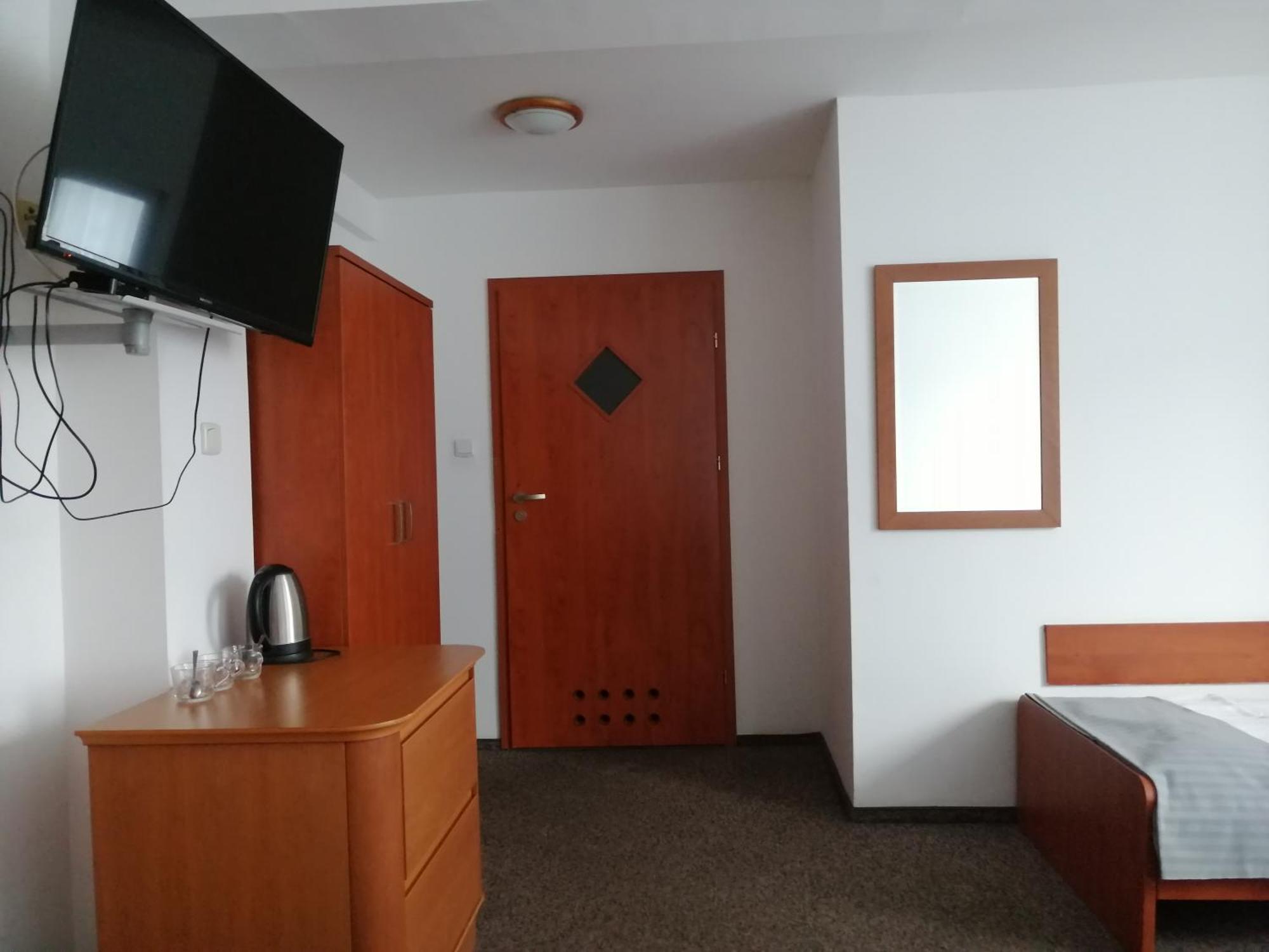 Dąbrowa Górnicza Hotel Dabrowiak מראה חיצוני תמונה