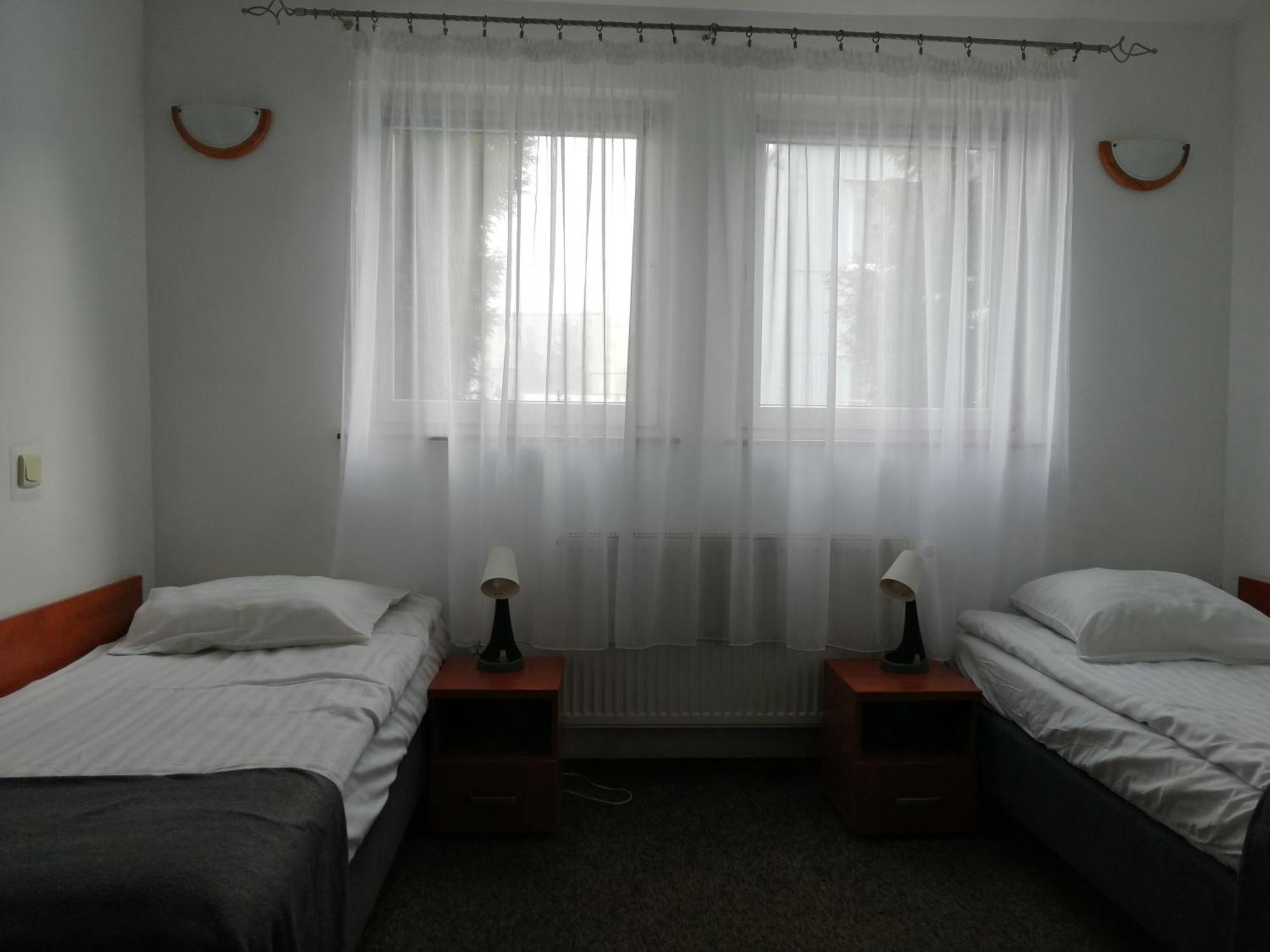 Dąbrowa Górnicza Hotel Dabrowiak מראה חיצוני תמונה